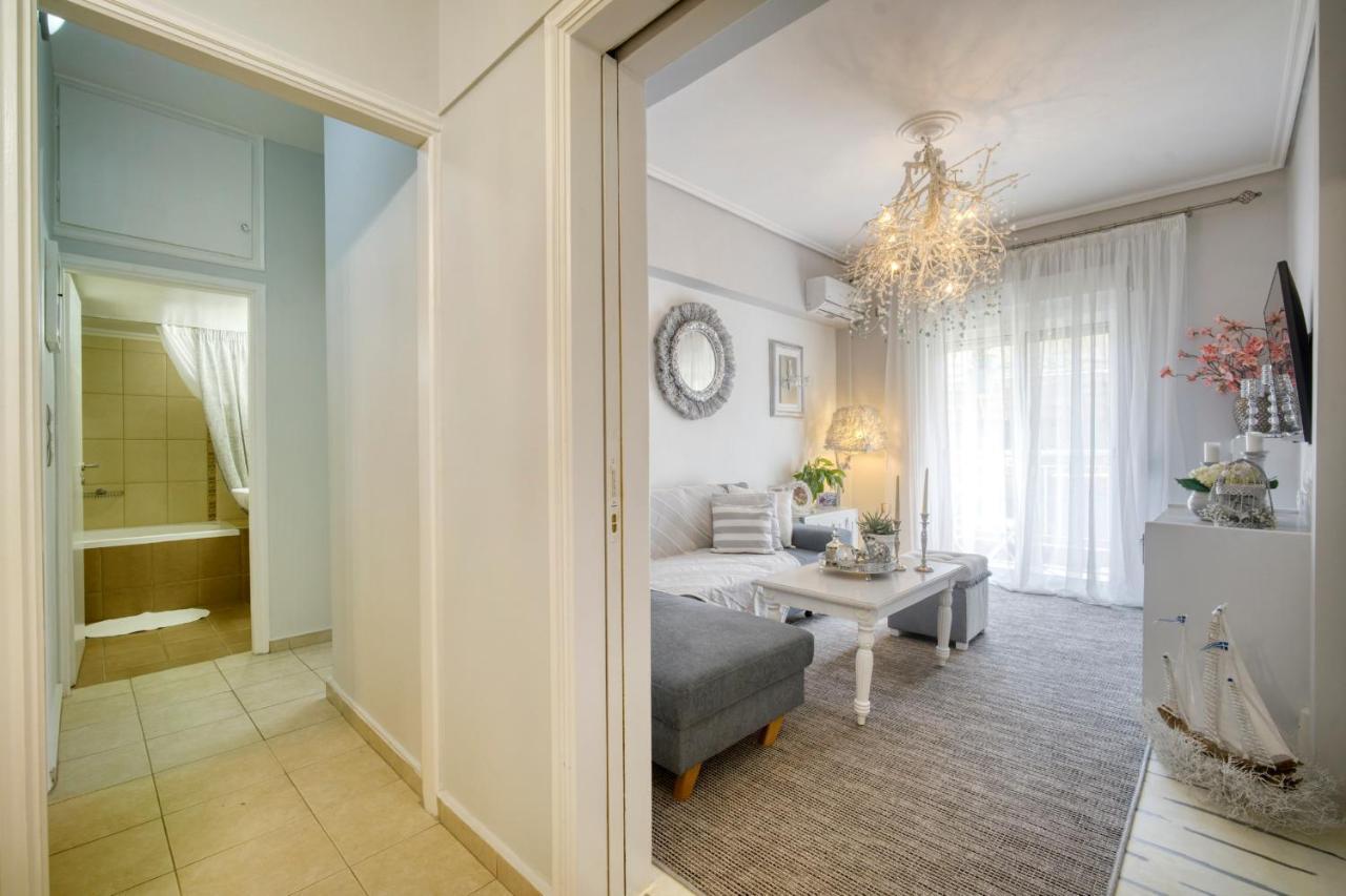 Luxury Apartments Zeas Пирей Экстерьер фото
